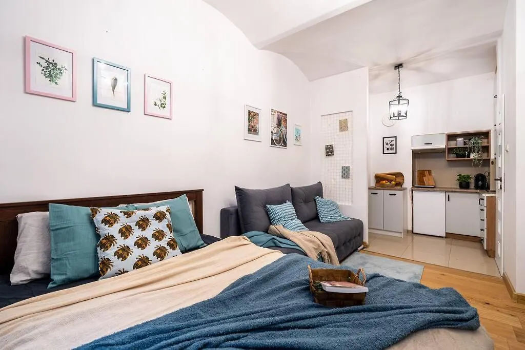 St. Miasto Studio كراكوفيا 0*,  بولندا